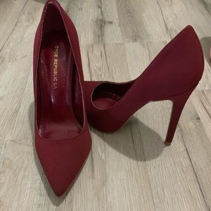 Burgundy pump stiletto heel